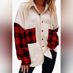 POL Shacket/shirt. Light Heathered Gray with Buffalo plaid accents. Size Medium